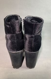 Ботильоны бархатные H&M