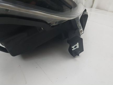 Фара правая Nissan X-Trail T32