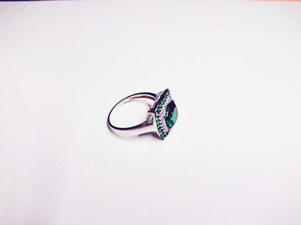 Серебряное кольцо
