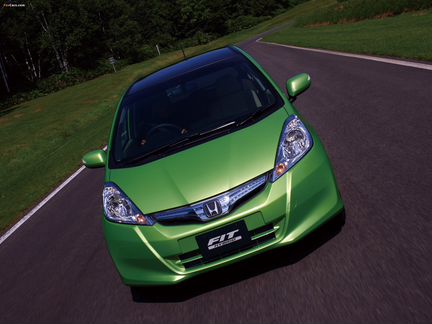 Привод левый Honda Fit GP1 LDA Hybrid