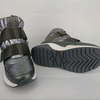 Ботинки женские новые-Pirochi