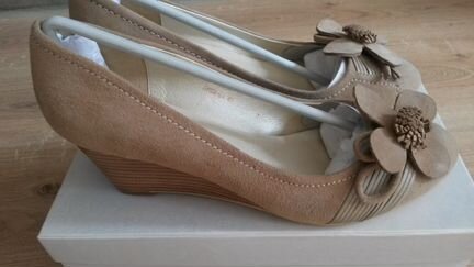 Новые туфли р.39