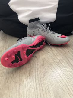 Бутсы Nike