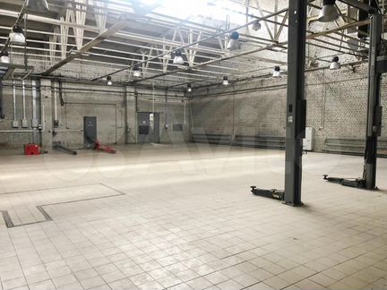 Автосервис на 1-ой линии 430 м²