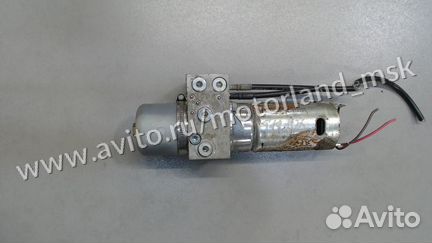 Насос подъема крышки багажника Mercedes ML W164, 2