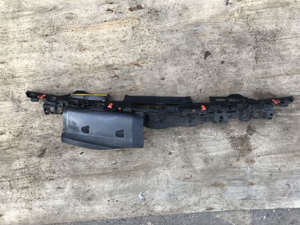 Кожух замка капота Opel insignia