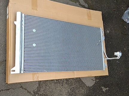 Радиатор кондиционера VW Touareg Cayenne Audi Q7