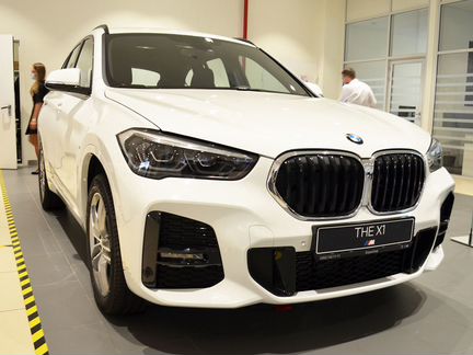 BMW X1 2.0 AT, 2020