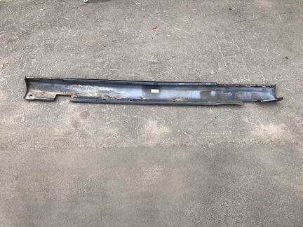 Правый пластик порог на Мерседес w209 CLK оригинал