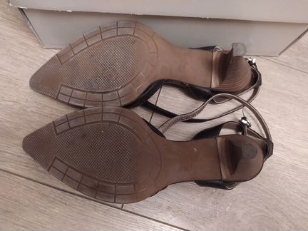 Итальянские туфли bata 38 кожа