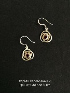 Продаю серьги серебряные с гранатами из Непала