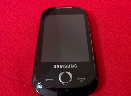 Мобильный телефон SAMSUNG GT-S3650 Corby