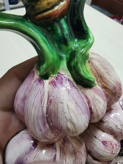 Связка чеснока