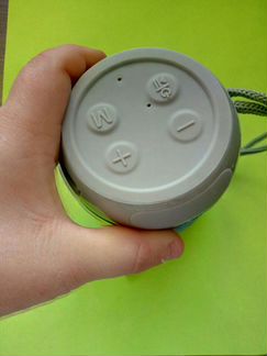 Портативная колонка