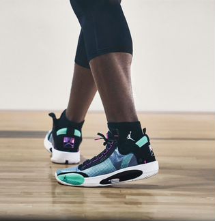 Кроссовки Nike Air Jordan 34