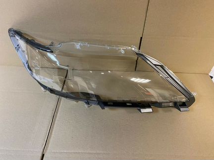 Стекло фары Lexus ES