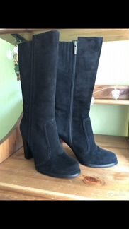 Замшевые зимние сапоги