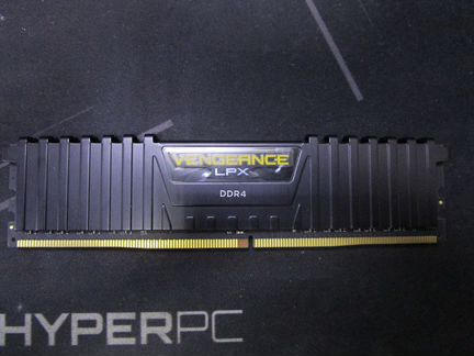 Оперативная память 8Gb Corsair Vengeance 3000Mhz