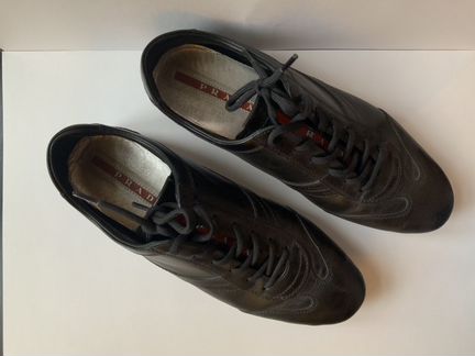 Кроссовки Prada б/у оригинал