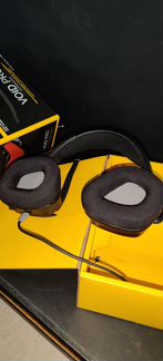 Игровые наушники Corsair Void Pro Surround