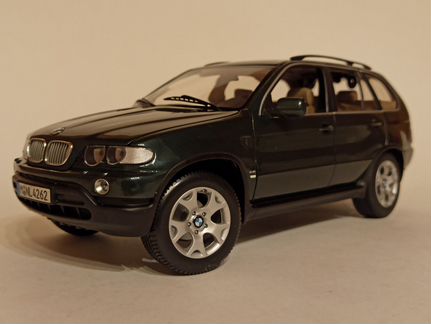 Bmw X5 E53 Kyosho 1:18 Зеленый