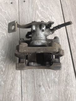 Суппорт Bosh Тойота Аурис, Королла Toyota Auris, C