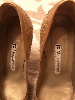 Туфли классические золотые со стразами блестящие д