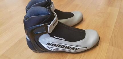 Лыжные ботинки Nordway 47 р-р