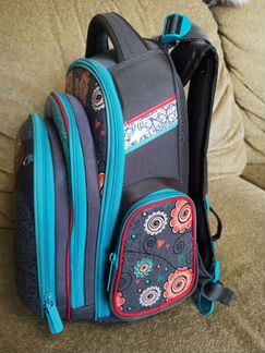 Школьный рюкзак Hummingbird