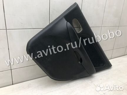 Обшивка двери задняя правая Hyundai Sonata EF 5