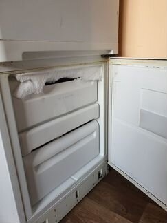 Холодильник Zanussi