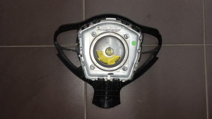 Подушка безопасности Airbag Ниссан Жук