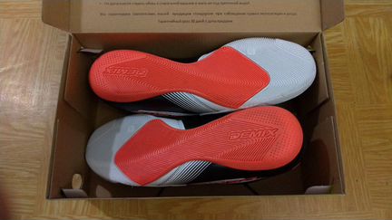 Бутсы Demix Exponenta IN