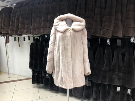 Шуба из норки. Капюшон. Пластины
