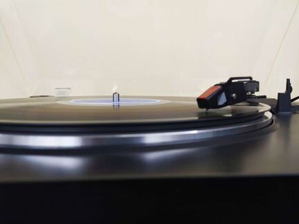 Виниловый проигрыватель Sansui P-D15