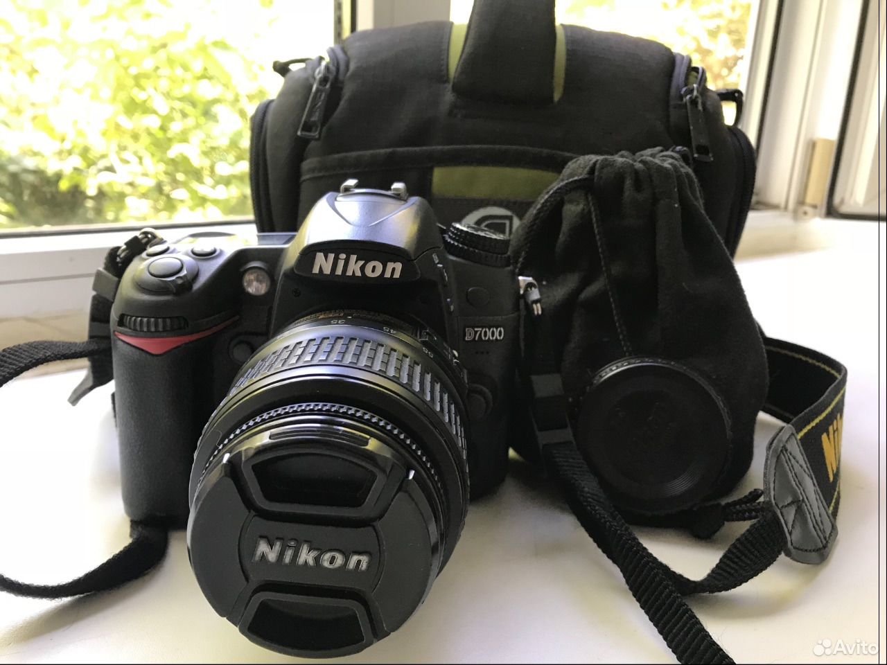 Nikon D 7000