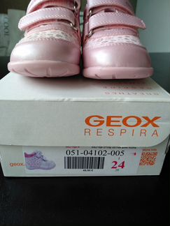 Geox кроссовки новые