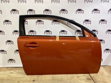 Дверь правая Volvo C30 1 2011