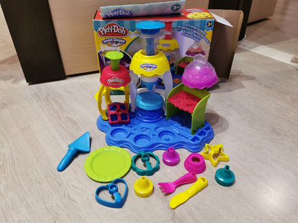 Игровой набор плей-до фабрика сладостей