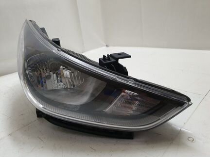 Фара правая Hyundai Solaris 2