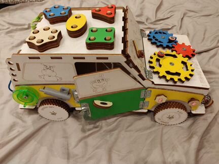 Развивающий автомобиль, сортер, со светом, выключа