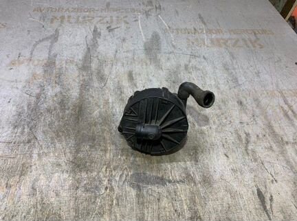 Насос продувки катализатора Mercedes V-Class W639