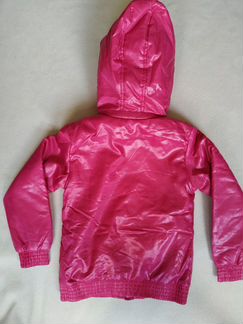 Демисезонная куртка 134 р новая