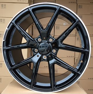 Диски на Mercedes R21 Gloss Black Machine Lip