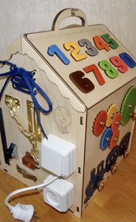 Детская развивающая игрушка Iwoodbox