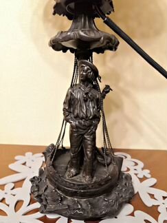 Настольная лампа 