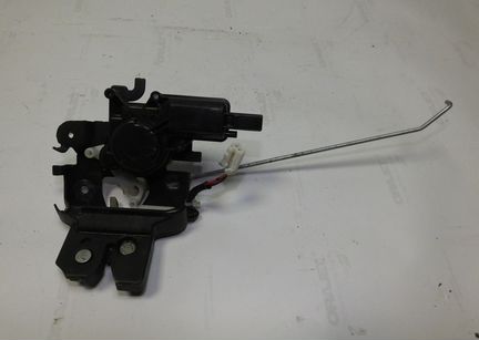 Замок багажника Mazda 3 2006-2009 г. в