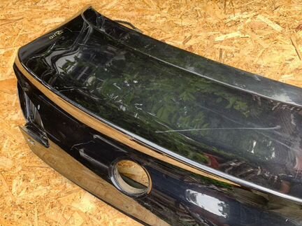 Крышка (дверь) багажника на Volkswagen Passat CC I