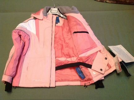 Костюм для осени и зимних видов спорта (лыжи, сноу