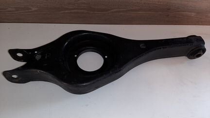 Рычаг задний Hyundai Grandeur, 2008г